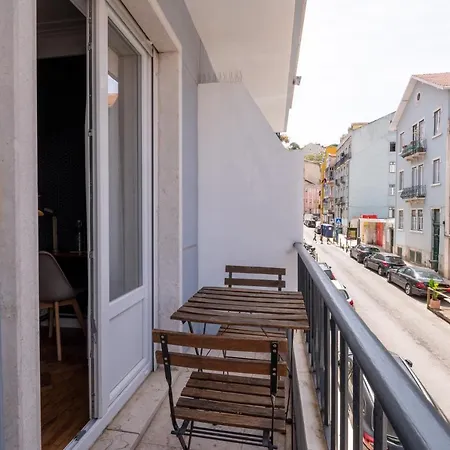 Dumont Lisbon Guesthouse-2
